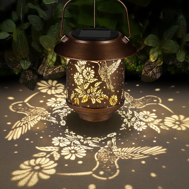 Doogarden فوانيس شمسية على شكل طائر الطنان معلقة في الهواء، أضواء عباد الشمس هدايا للنساء والأمهات، ديكور حديقة معدني خارجي، فوانيس LED مقاومة للماء للباحة - Image 2